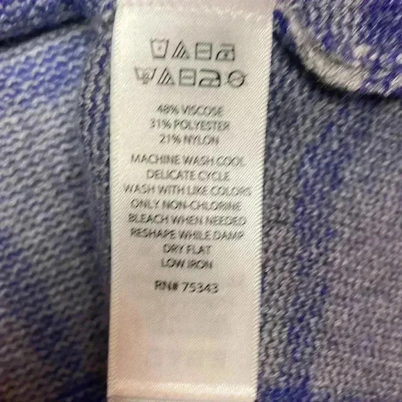 Cynthia Rowley woman’s 1X sweater tunic windowpane gray plaid with cuffed sleeve - Picture 3 of 9